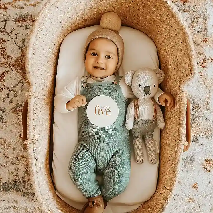 Baby milestone photographer in Jamshedpur