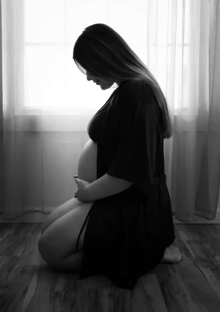 Best maternity photographer near Jamshedpur