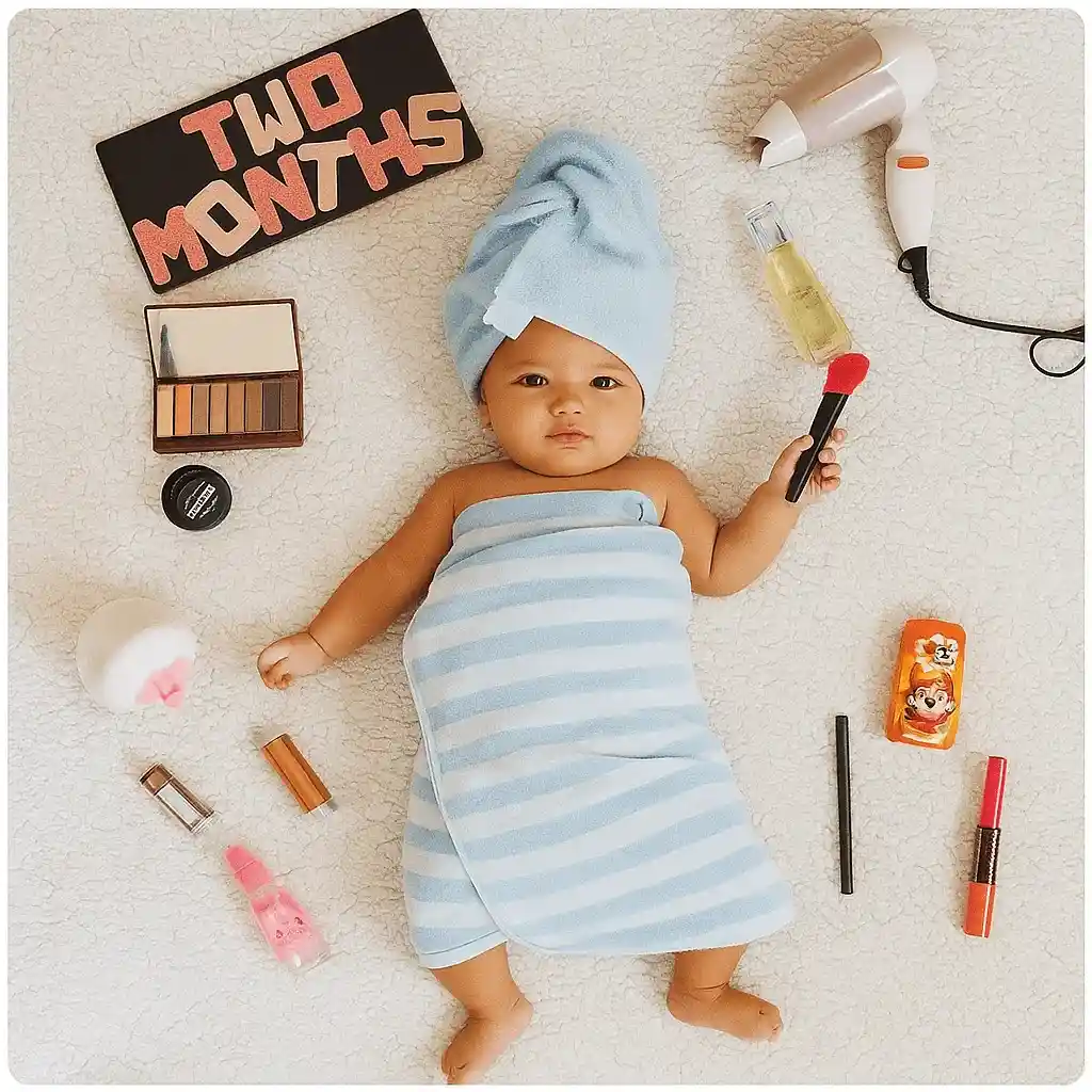 Baby milestone photoshoot