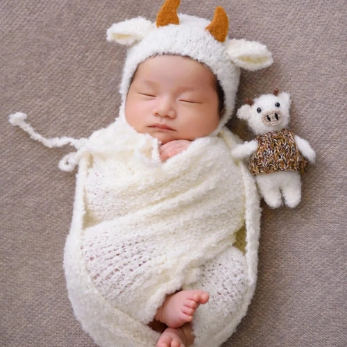 Newborn Baby Photoshoots in Kolkata