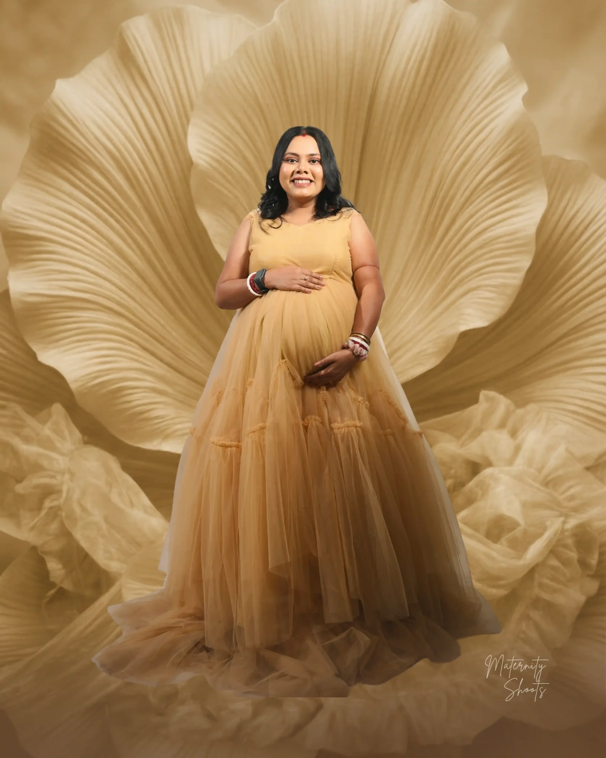 Creative Maternity Photoshoot Ideas in Jamshedpur for Modern Moms