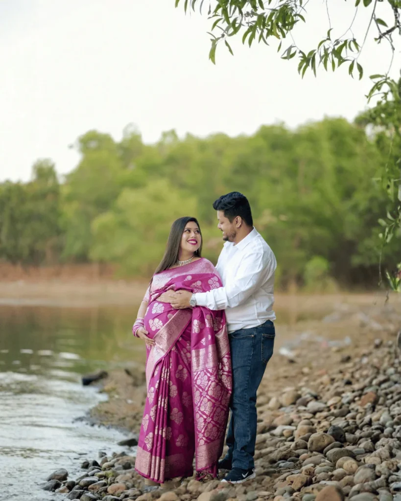 Outdoor maternity photoshoot near riverside in Asansol