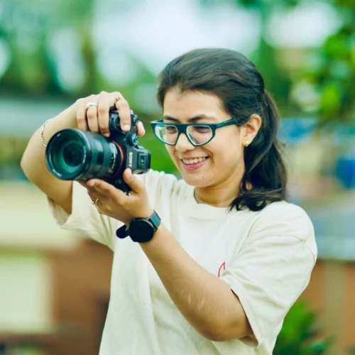 Ayushi Chakrabarty